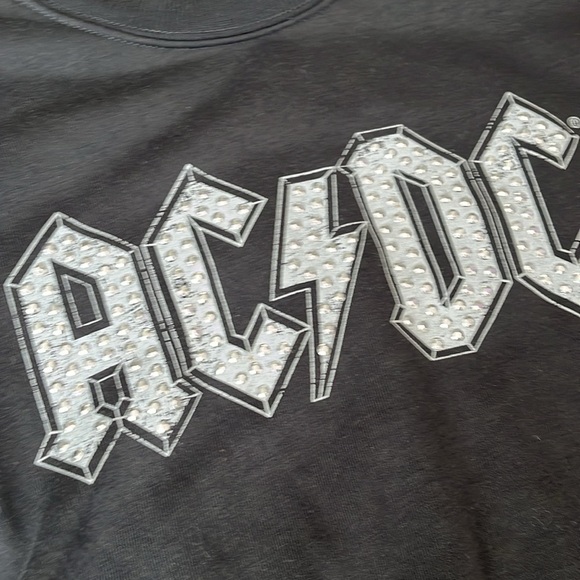 “Vinyl Icons- AC/DC Crew Neck sweatshirt medium” - Picture 5 of 6